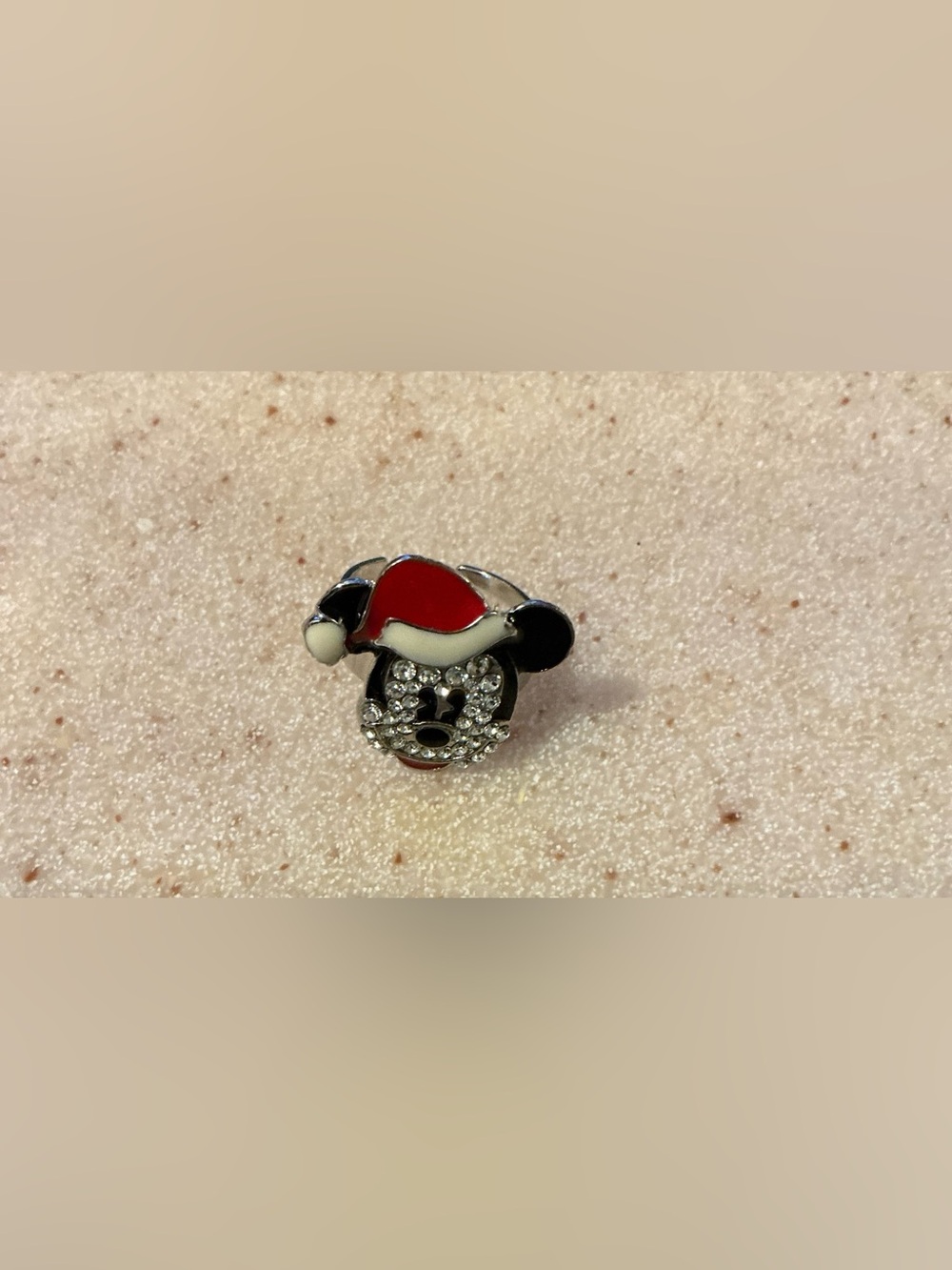 Avon Red, Black & White Mouse Holiday Ring size 5 to 6